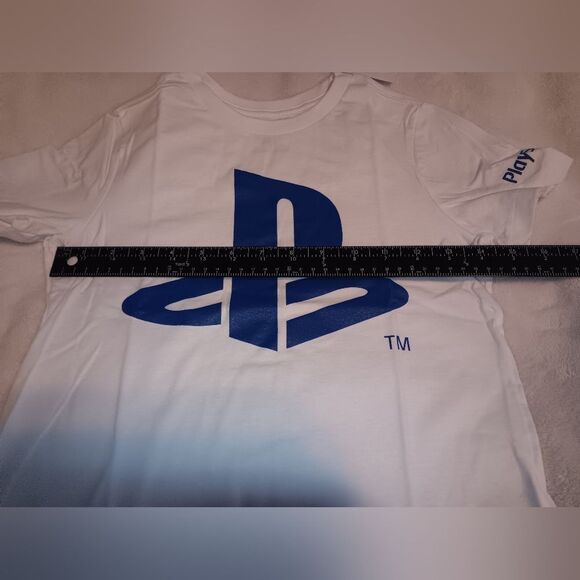 Old Navy Playstation Gender-Neutral Graphic T-Shirt NWT - Picture 2 of 6